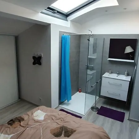 Jolie 2 Pieces Apartment